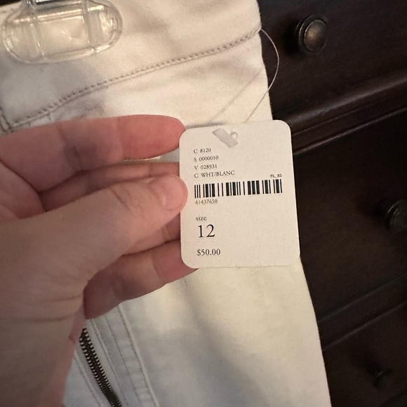 Free People White Side Zip Skirt NWT - Picture 3 of 4